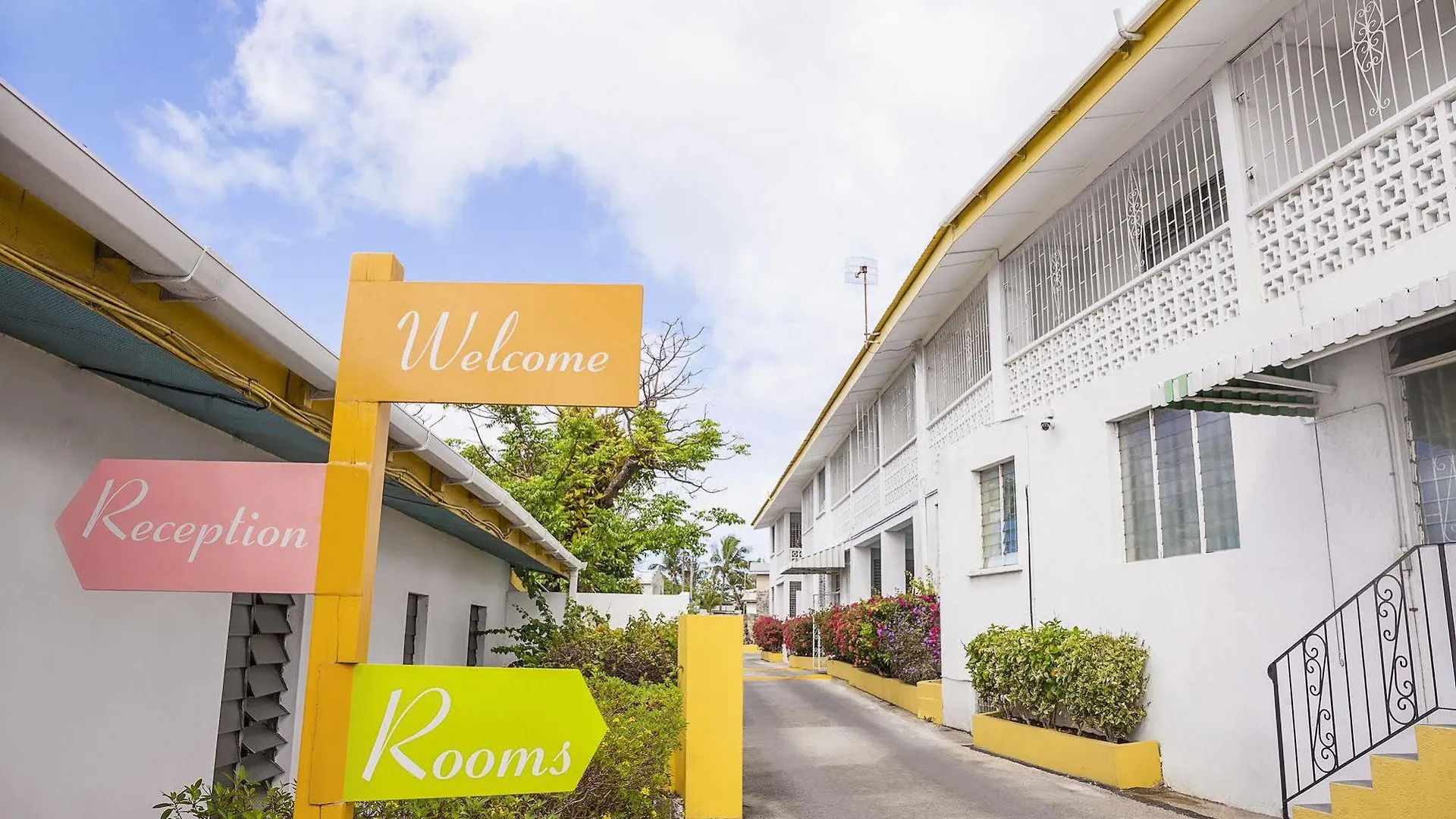 Adulo Apartments Bridgetown Barbados